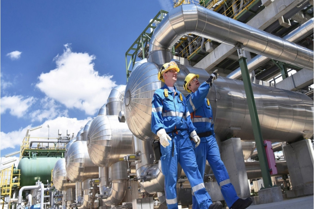 PETROLEUM INDUSTRY “Higher National Diploma (HND) in Processing Engineering”